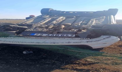 Diyarbakırda hafif ticari araç takla attı: 4 yaralı