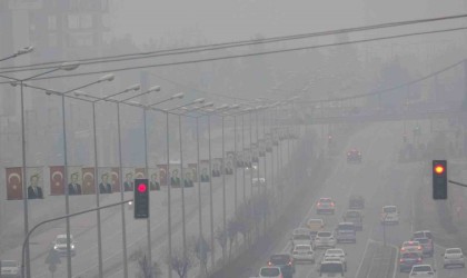 Diyarbakırda sisin etkisi devam ediyor