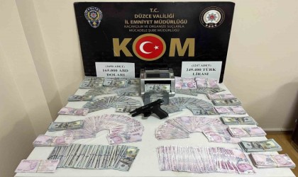 Düzcede 165 bin dolar, 249 bin 400 TL sahte para ele geçirildi