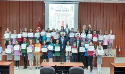 Efelerde Çocuk Meclisi toplandı