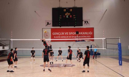 Elazığda voleybol müsabakaları sona erdi