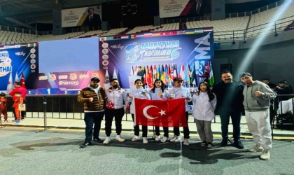 Emirdağ Güçlü Gençlik Spor Kulübü sporcuları, Antalyadan madalya ile döndü
