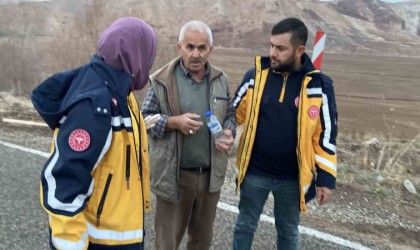 Emniyet kemeri hayatını kurtardı: Devrilen kamyonetten burnu bile kanamadan çıktı