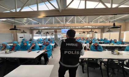 En İyi Narkotik Polisi Anne Projesi bilgilendirme faaliyetleri