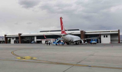 Erzurumda 11 ayda 1 milyon 81 bin 605 kişi uçtu