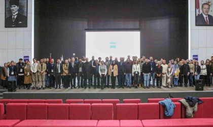 Erzurumda “İleri Mikroskop Teknikleri” çalıştayı düzenlendi