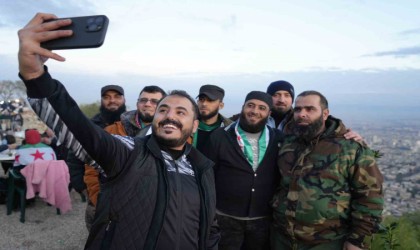 Esadın 15 yıl önce girişini yasakladığı Kasyun Dağına ziyaretçi akını