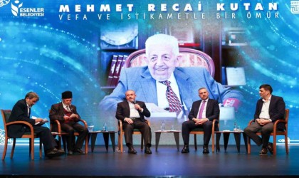 Esenlerde fikir ve devlet adamı Recai Kutan anıldı
