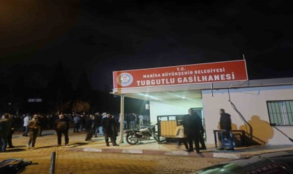 Eşi tarafından öldürülen 4 çocuk annesi kadının cenazesi toprağa verildi