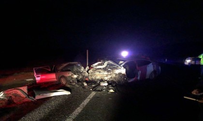 Eskişehirde feci kaza: 4 ölü, 2 yaralı