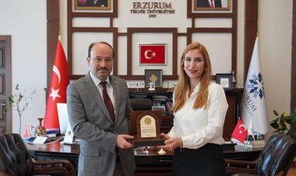 ETÜ KARPAMda görev değişimi