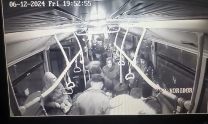 Fenalaşan yolcu için güzergah değiştiren şoföre Başkan Büyükkılıçtan tebrik