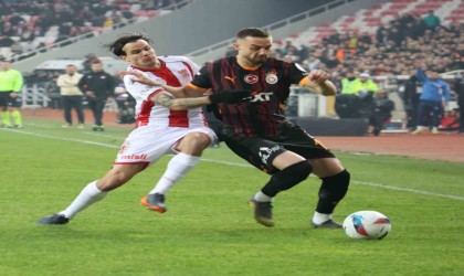 Galatasarayda tek değişiklik