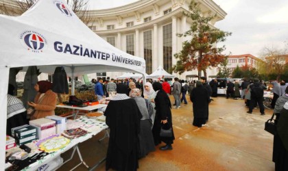 GAÜNlü öğrenciler Gazze için yardım düzenledi