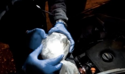 Geliboluda aracın motor kısmından uyuşturucu çıktı: 1 şüpheli tutuklandı
