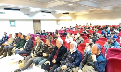 Gençler en uzun gecelerde tefekkür için buluştu