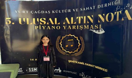 GKVli Ceyda Sayar piyanoda Türkiye birincisi