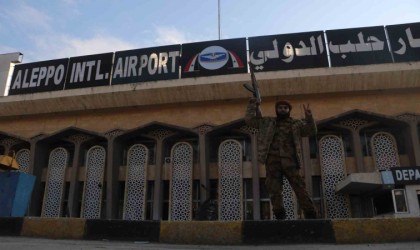 Halepte muhaliflerin eline geçen uluslararası havalimanı görüntülendi