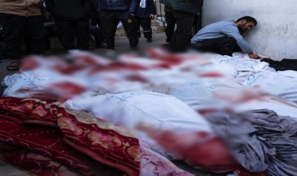 İsrail ordusu Gazze Şeridindeki Nuseyrat Mülteci Kampını vurdu: En az 25 ölü, 40 yaralı