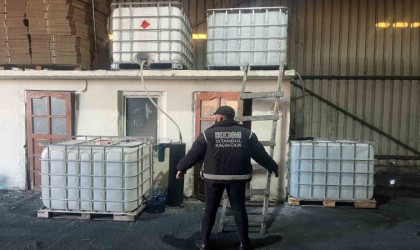 İstanbulda ele geçirilen sahte içkiler sergilendi