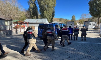 Jandarmadan düzensiz göçmen operasyonu