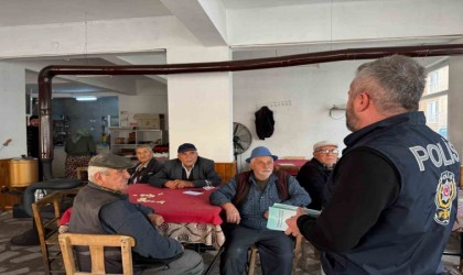 Karpuzluda polis ekipleri dolandırıcılığa karşı vatandaşları uyardı