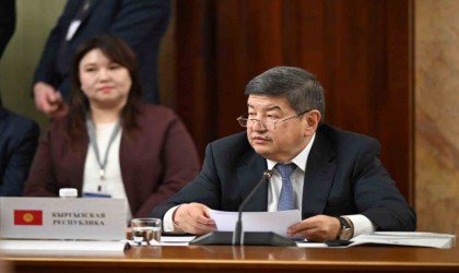Kırgızistan Başbakanı Akılbek Caparov görevden alındı