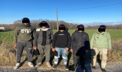 Kırklarelinde 73 kaçak göçmen yakalandı