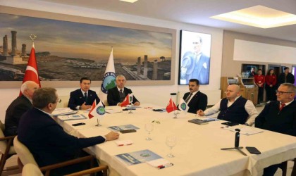 Kıyı Ege Belediyeler Birliği Bergamada toplandı