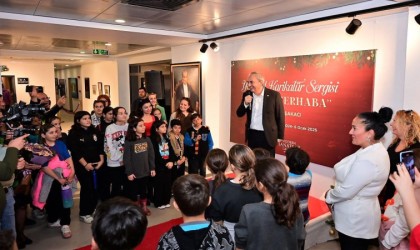 Kocagöz karikatür sergisinin açılışını yaptı