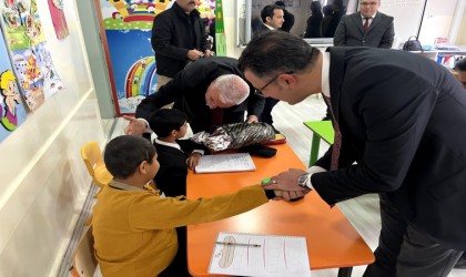 Kuluda özel çocuklar unutulmadı