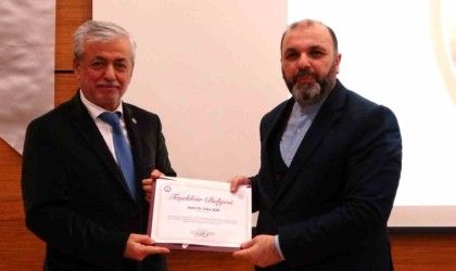 Kütahya İl Müftüsü Açıktan DPÜ İlahiyat Fakültesinde konferans