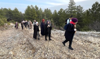 Kütahyada Doğa yürüyüşü etkinliği Hıdırlıkta gerçekleşti