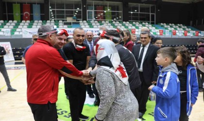 Manisada goalball ile engeller aşıldı