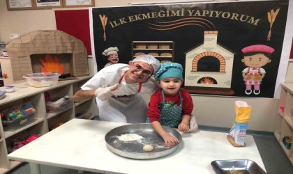 Minik eller hamur yoğurdu