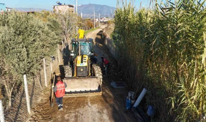 Nazillide yağmurlama hattı çalışmaları sürüyor
