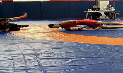 Okullararası güreş müsabakasından Çaycumaya başarı geldi