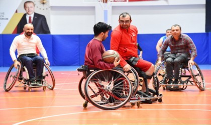 Osmaniyede farkındalık oluşturan basketbol maçı