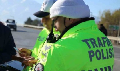 Polisten kaçan alkollü sürücüye 38 bin 672 lira para cezası kesildi