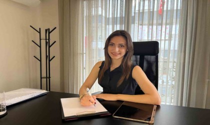 Psikolog Şimşek: “Hediye alma zorunluluğu ekonomik sıkıntılar yaşayan bireylerde kaygı ve suçluluk hissini tetikleyebilir”