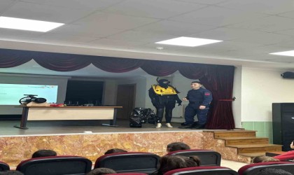 Sahil Güvenlik öğrencilerle buluştu