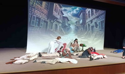 Şahinbeyli gençler Şahinbeyi ağıtla anlattı