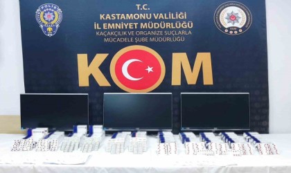 Sahte reçete ile sentetik ecza hapı satılan eczaneye operasyon: 2 tutuklama