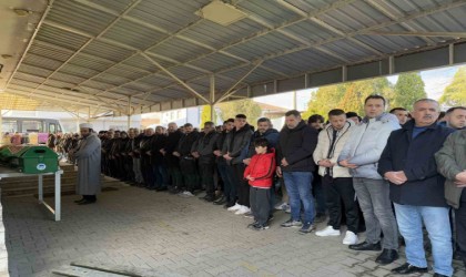 Sakaryada 12 yıllık eşini öldüren müzisyen koca tutuklandı