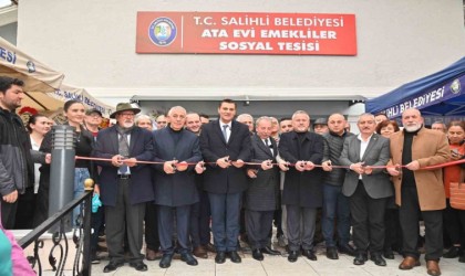Salihli Ata Evi Emekliler Sosyal Tesisi açıldı