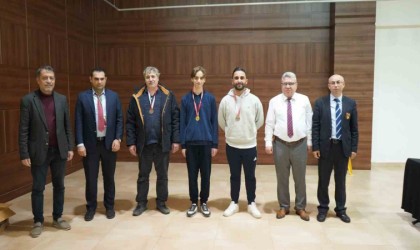 Satranç ustaları ŞKMde yarıştı