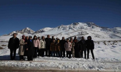 Şehit aileleri için Aladağlarda yürüyüş