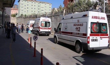 Siirtte zehirlenen 3 kardeş Diyarbakıra sevk edildi