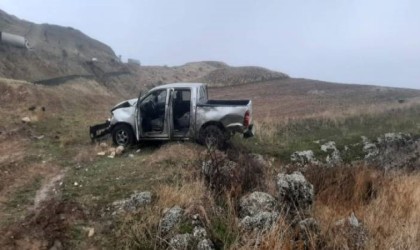 Şırnakta pikap şarampole yuvarlandı: 1 yaralı