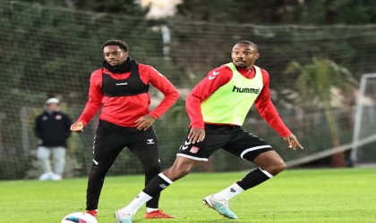 Sivasspor, Antalyada güç depoluyor